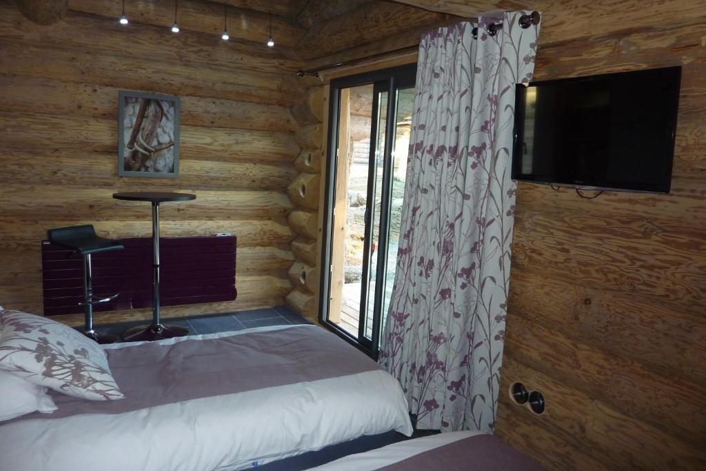 Les Chalets De Maramour Chazey-sur-Ain Pokój zdjęcie